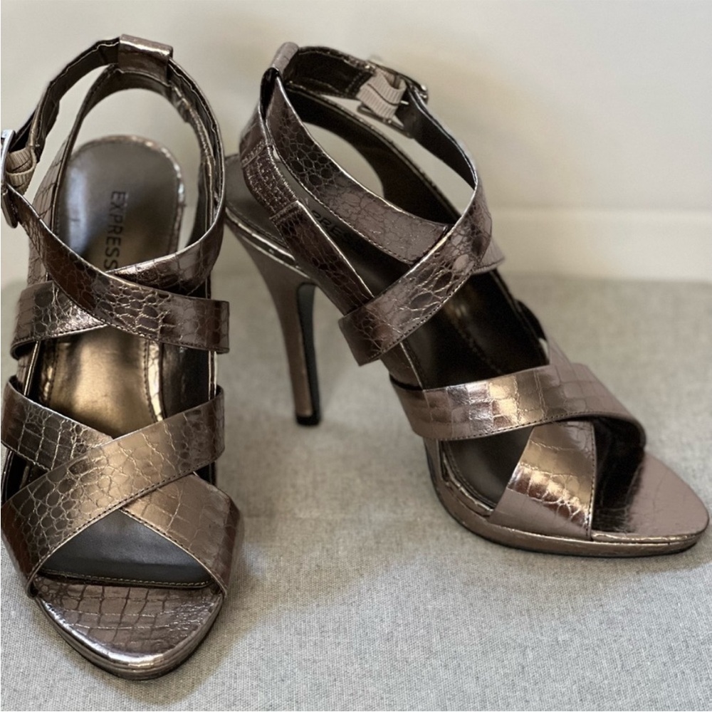8🐍 Express Strappy Stiletto Shoes Gunmetal Gray Heels Animal Print *NEW*